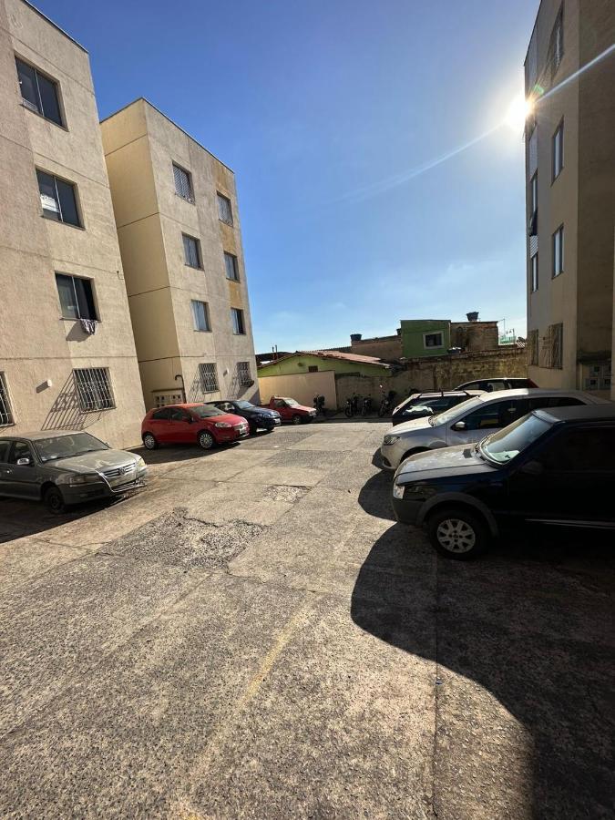 Apart 2 Quartos Barreiro Apartamento